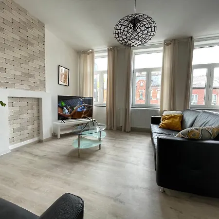 Agreable Duplex Proche De Toutes Commodites *