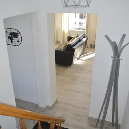 Agreable Duplex Proche De Toutes Commodites Διαμέρισμα Ans